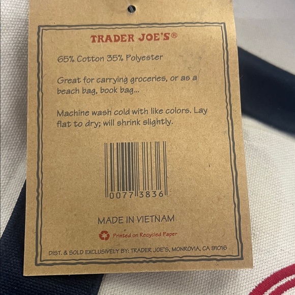 Trader Joe's Reusable Tote Bag new - Picture 4 of 8